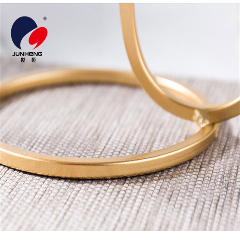 欧式轻奢铁艺烛台家居家用客厅餐桌装饰品网红浪漫香薰烛光金色详情9