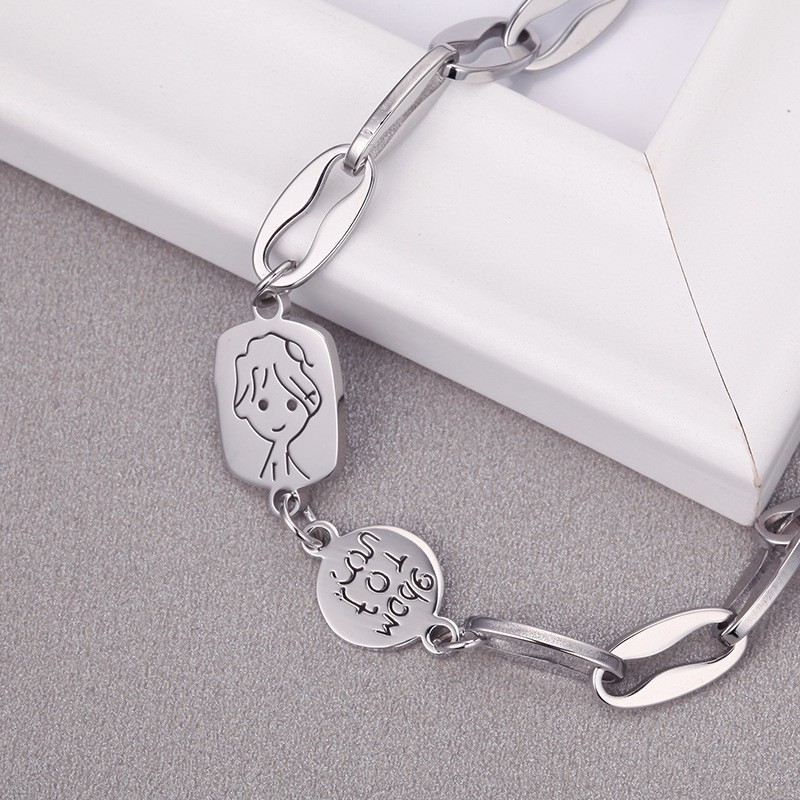 A simple and elegant double-piece necklace with fashionable iron chain accessories from Europe and America for ladies detail image 1