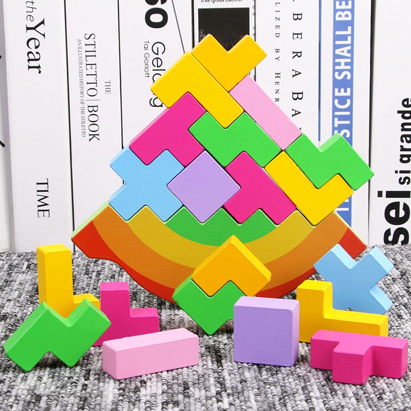 The wooden toy Tetris balance game is highly entertaining, with rich colors. It helps cultivate logical thinking ability. The parent-child interactive game exercises hand-eye coordination. Early education and enlightenment toys accompany you to success details Picture