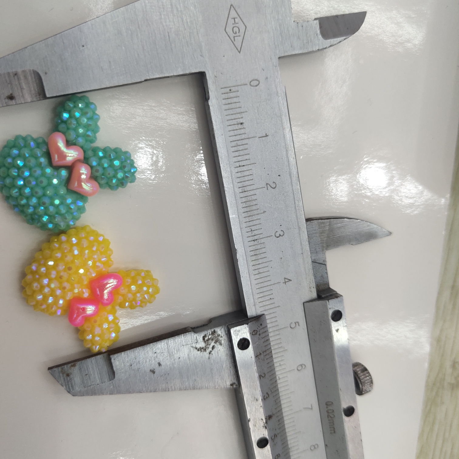 鞋服饰品配件兔子