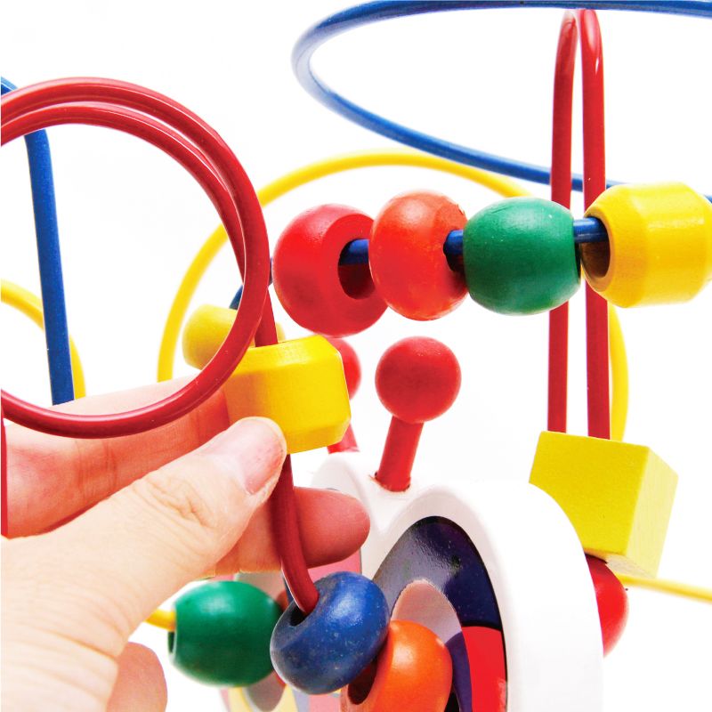 The wooden toy is highly entertaining, with a rich variety of colors. It helps cultivate logical thinking ability and is a parent-child game that exercises hand-eye coordination. It is an early education and enlightenment toy that accompanies you to success Application Scenario