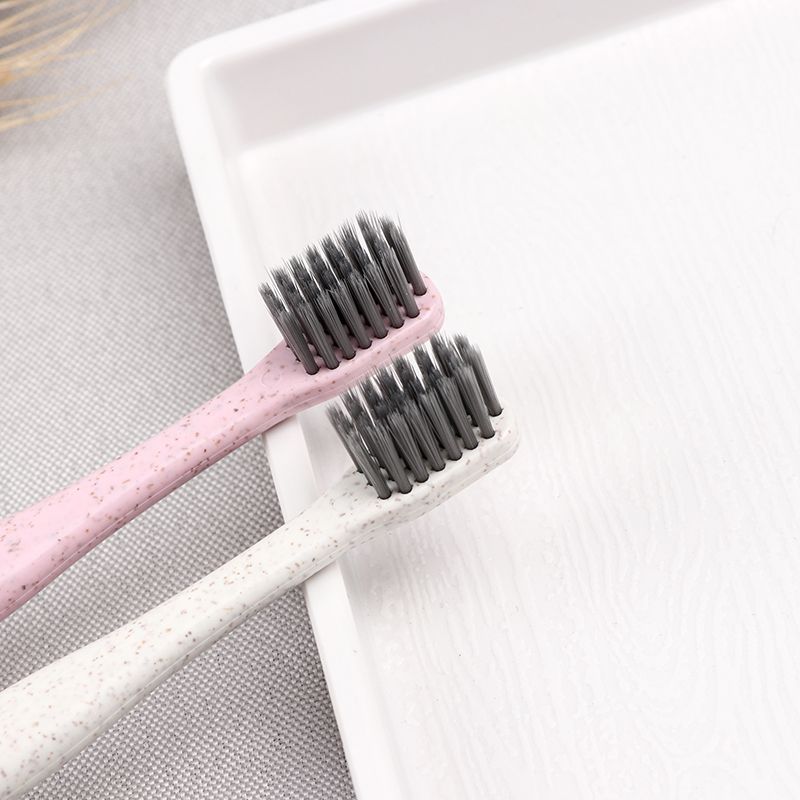 Japanese Adult 4 Toothbrushes details Picture