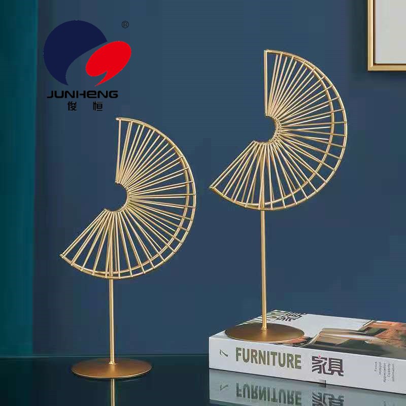 Nordic light luxury golden ironwork ginkgo leaf ornaments, living room wine cabinet tabletop decoration handicrafts display pic 6