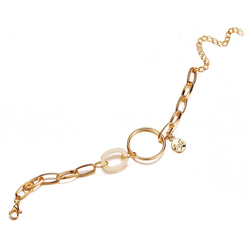 A simple and stylish iron bracelet for ladies in Europe and America, featuring a cool and niche style