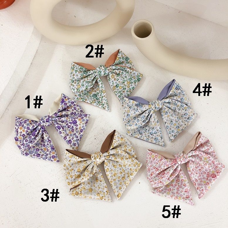 Floral butterfly hairpin