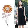 Factory direct sales of new European and American rhinestone sunflower brooches, suits, overcoats and accessories Specification image