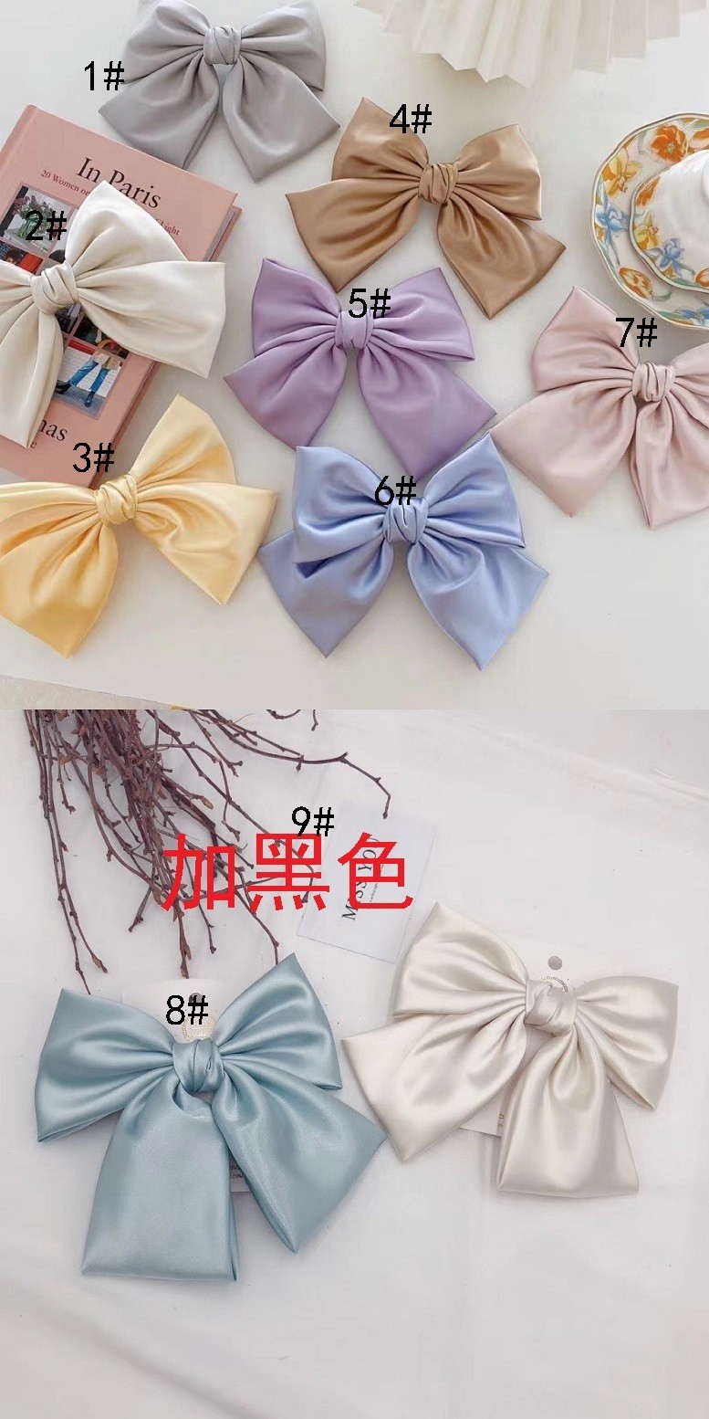 Satin hair clips detail image 1