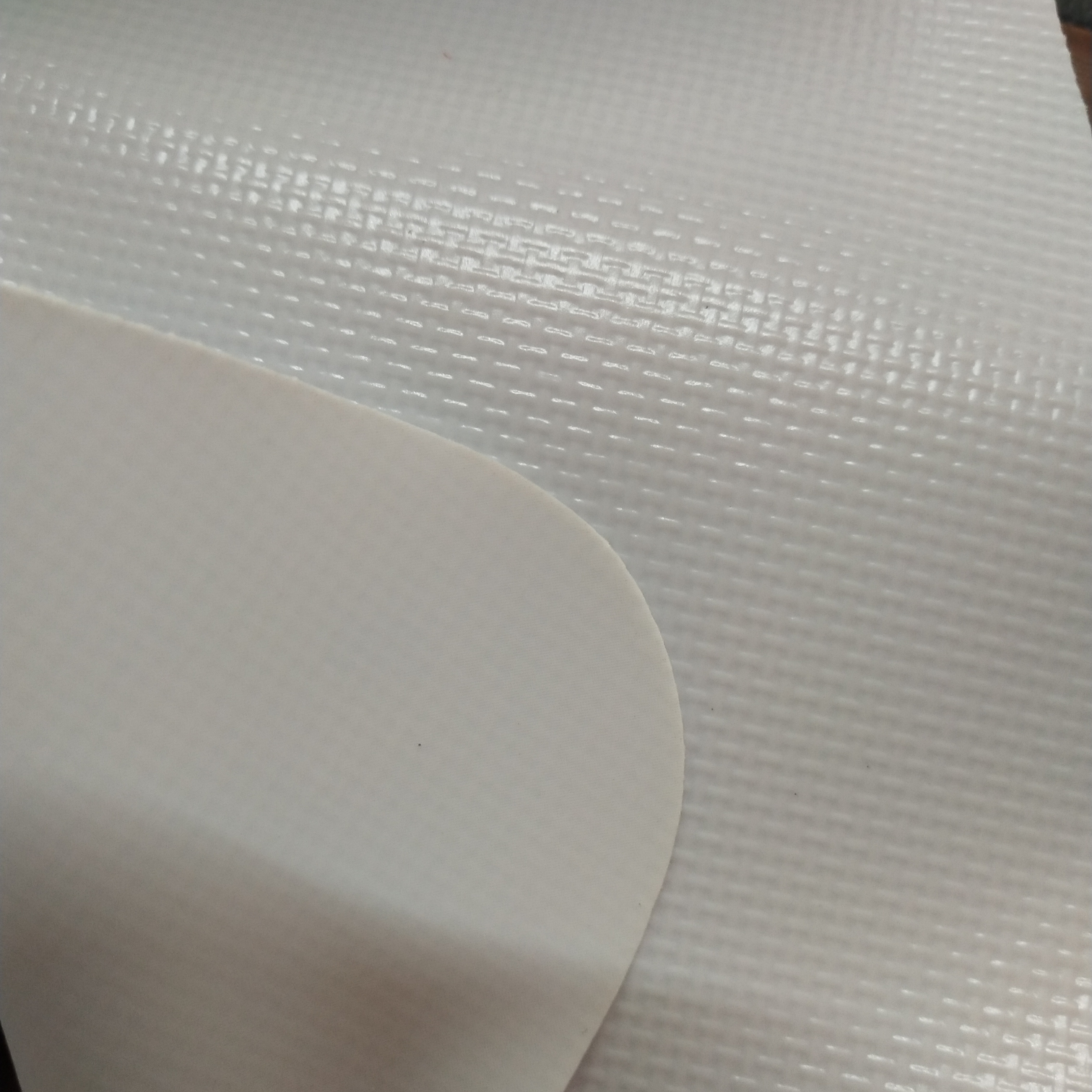 High-quality white matte PVC mesh fabric laminated bag fabric is suitable for various water bags, various gymnastic MATS, and various special fabric for bags