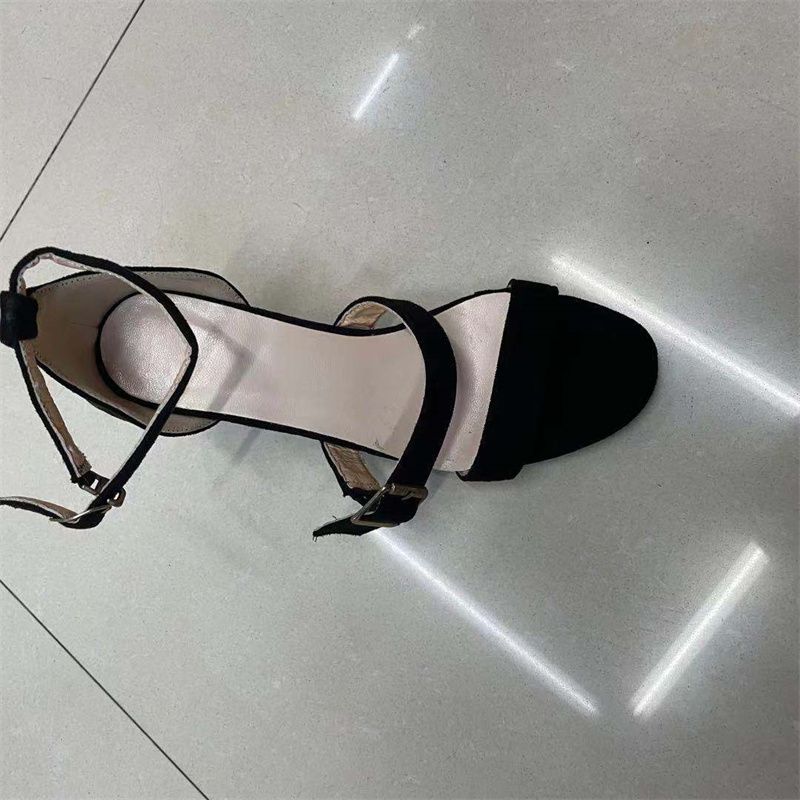  亿鑫鞋业女式时装单鞋出口定做外贸爆款3