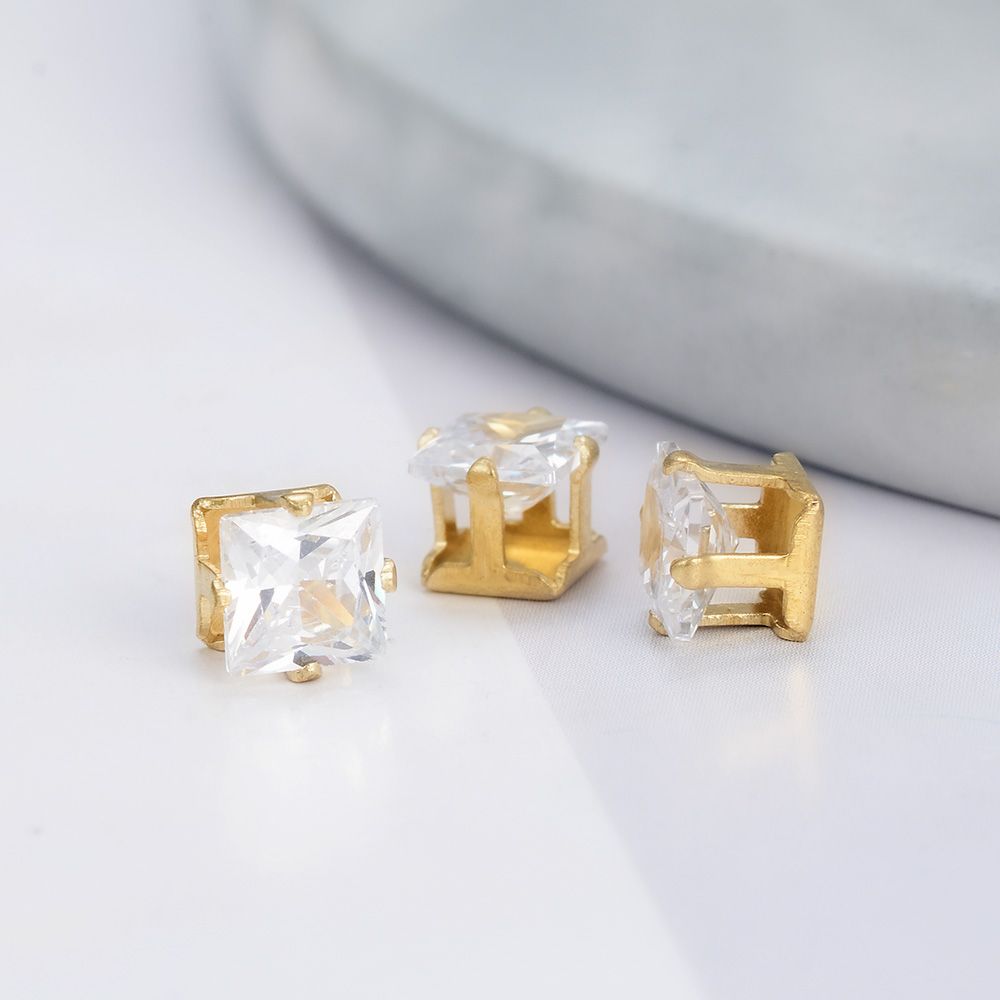 6*6mm square crystal zircon