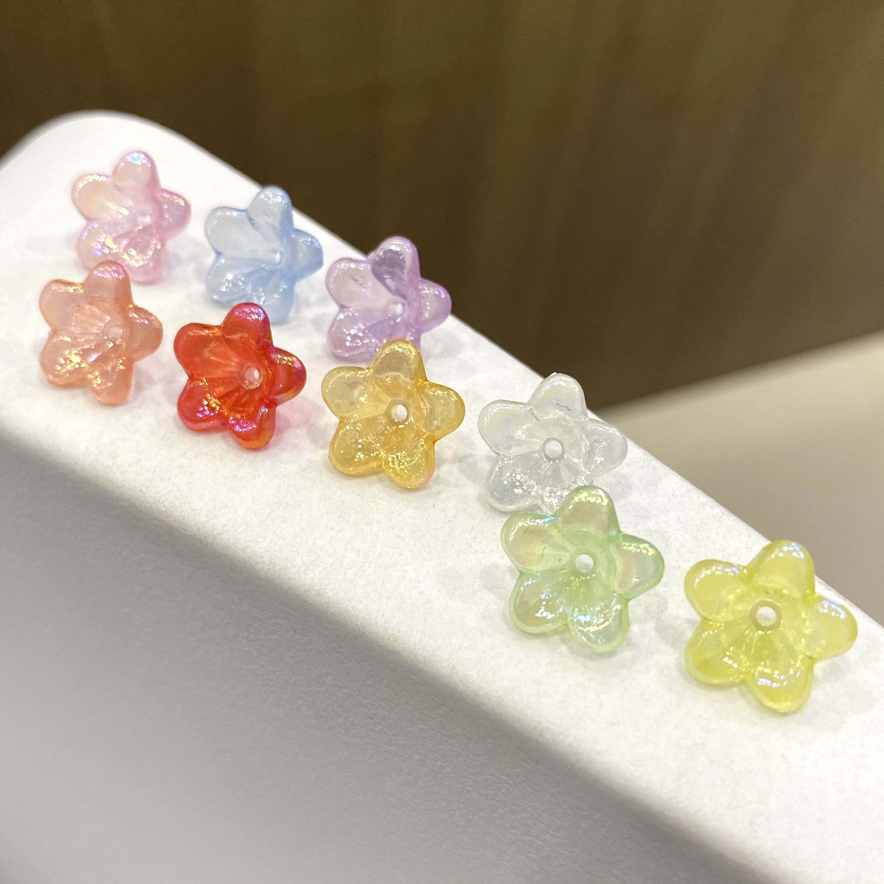 Acrylic jelly with ab laser effect, small five-petal flower, ancient-style diy handcrafted jewelry accessories