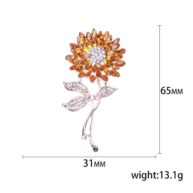 Factory direct sales of new European and American rhinestone sunflower brooches, suits, overcoats and accessories detail image 4