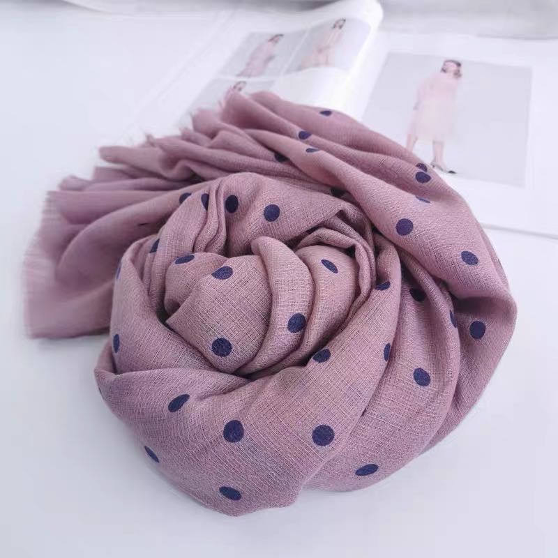 Ladies' autumn and winter coats are versatile and casual bestseller. Learn from the ladylike retro and trendy courtyard style scarf 2614