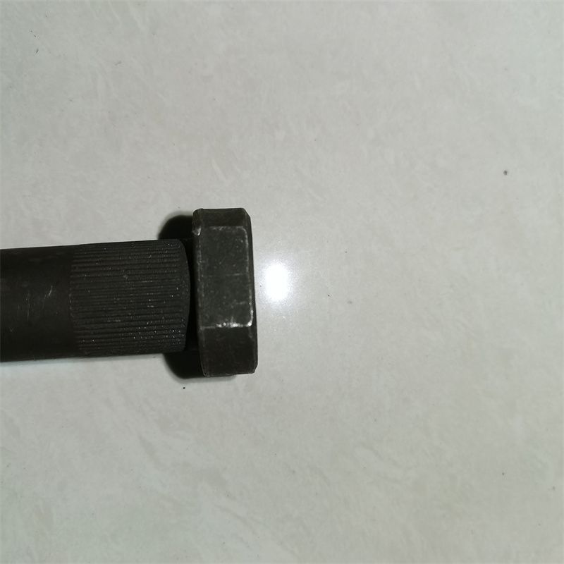 Bolt 27 is suitable for light trucks such as Isuzu Jianghuai details Picture