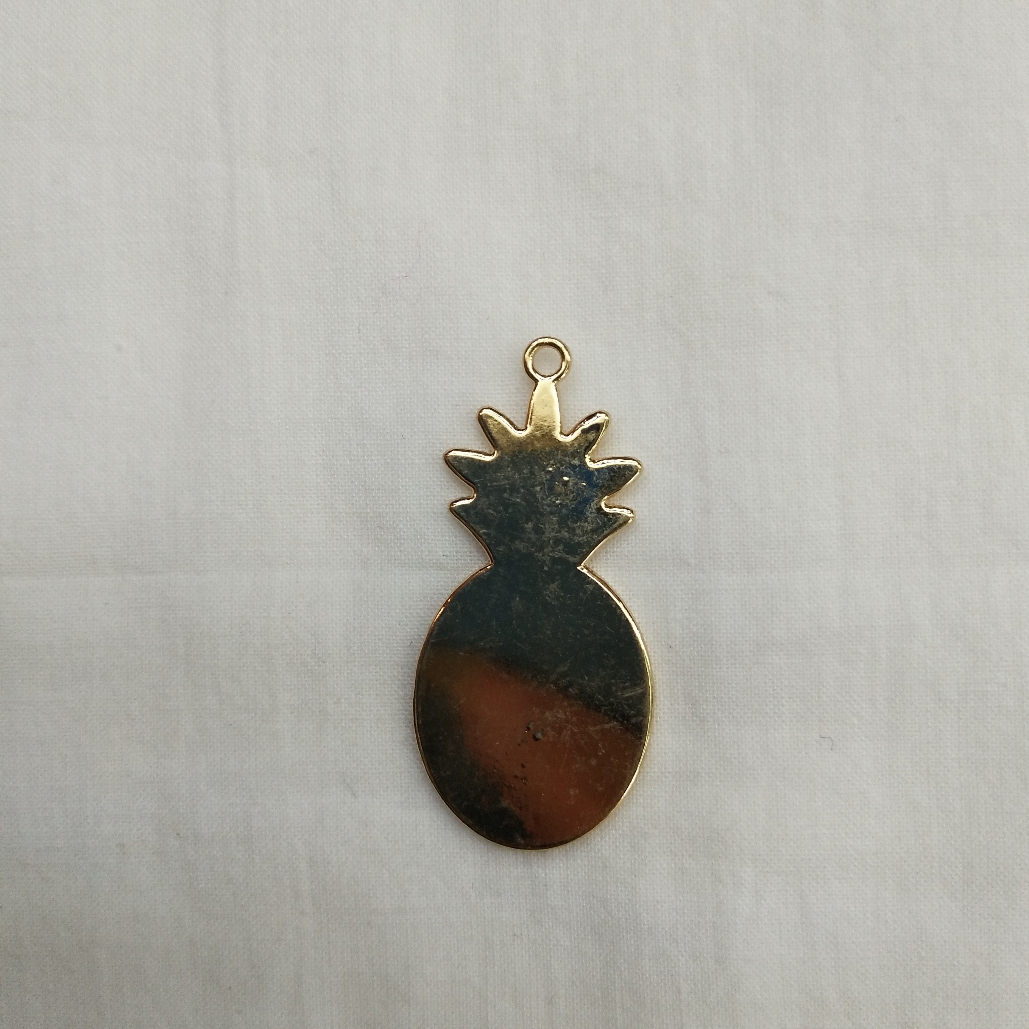 DIY handcrafted jewelry accessories: Alloy, simple single oil-dripping cartoon pendant, decorative earrings (100ps per pack), fruit oil-dripping pineapple vine detail image 2