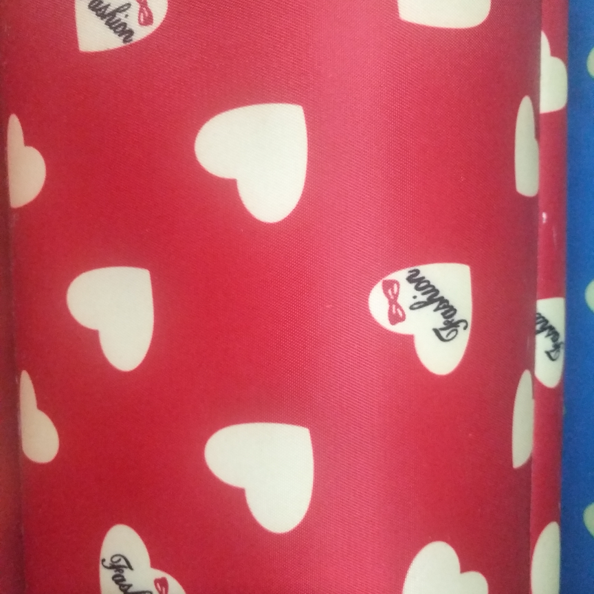 230爱心印花大红