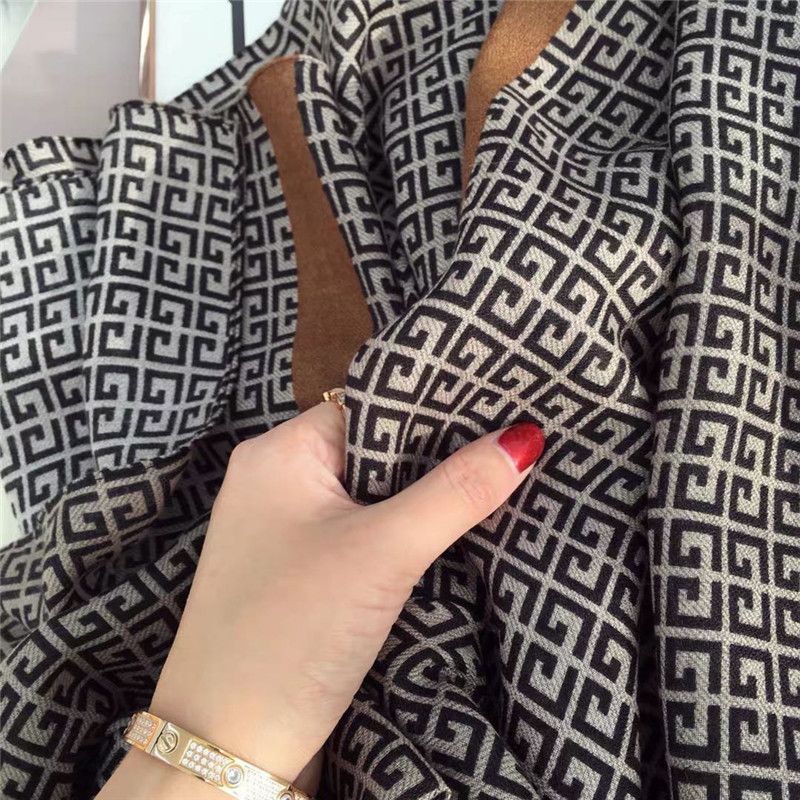 Ladies And Ladies Shawls Autumn And Winter Coats All Match Hugh Lady Vintage Trendy Idle Explosive Scarf 6688962