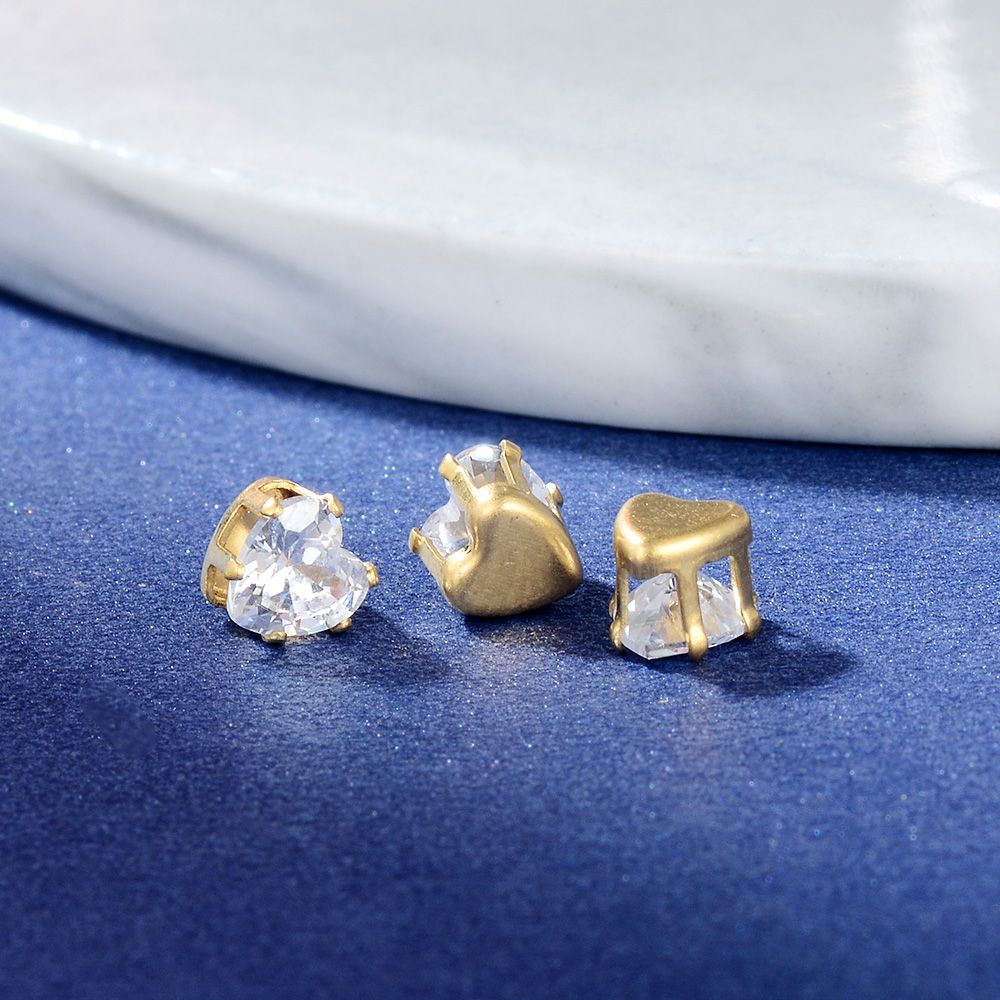 8*8mm heart-shaped crystal zircon