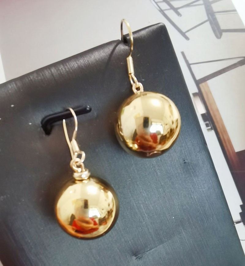 European and American minimalist design style copper ball pendant women's earrings detail image 3