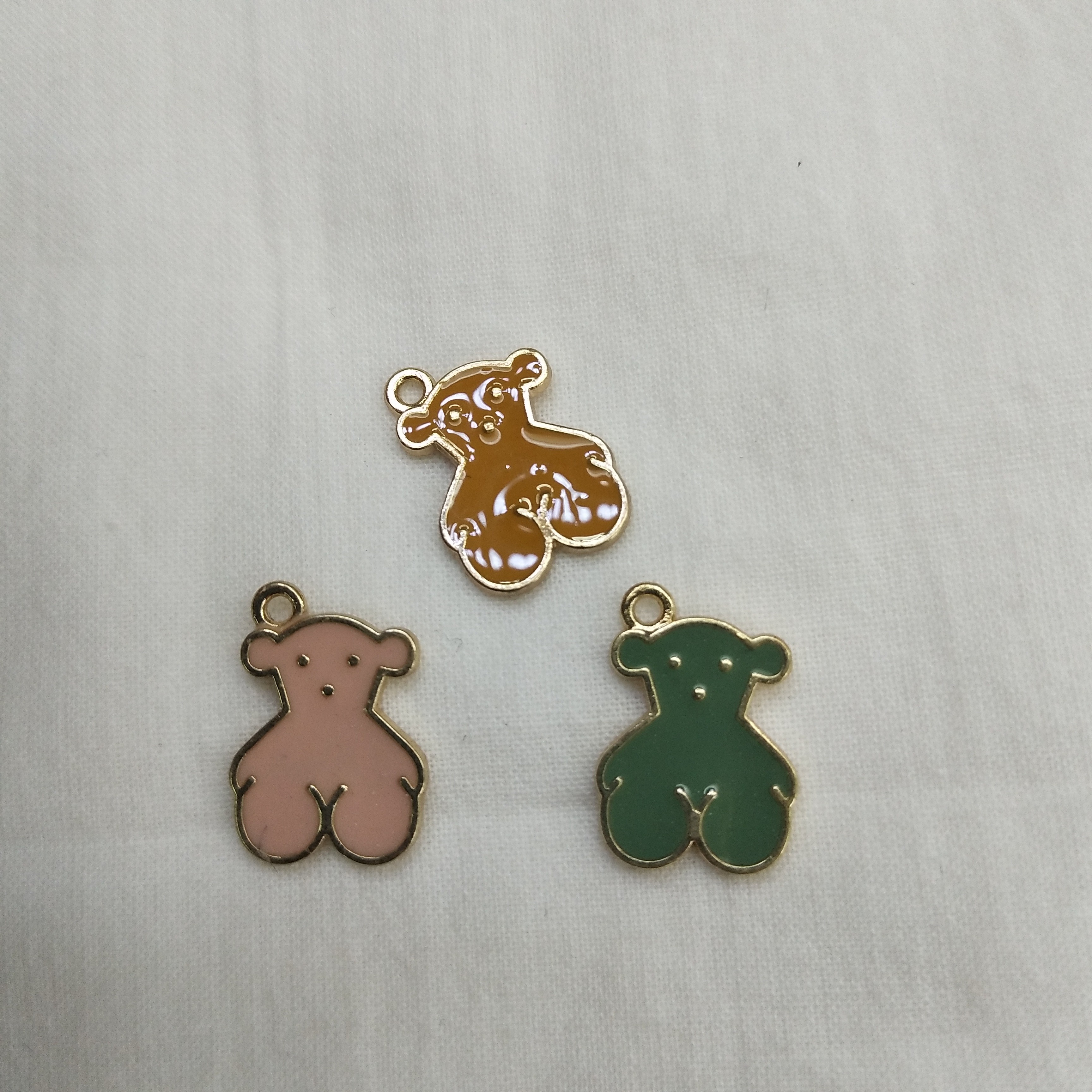 DIY handcrafted jewelry accessories: Alloy simple single oil-dripping cartoon pendant with decorative earrings (100ps per pack) Oil-dripping cartoon letter bear detail image 7