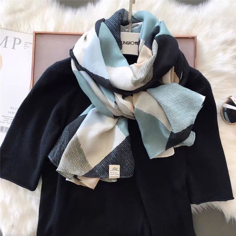 Ladies And Ladies Shawls Autumn And Winter Coats All Match Hugh Lady Vintage Trendy Idle Explosive Scarf 6688163