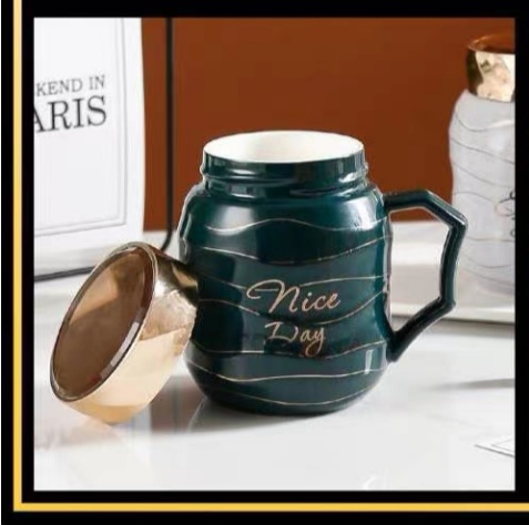 Buck Star Ceramic Cups, creative and personalized coffee cups, high-end tea cup gifts, gold-rimmed threaded water cups, mirror cups detail image 3