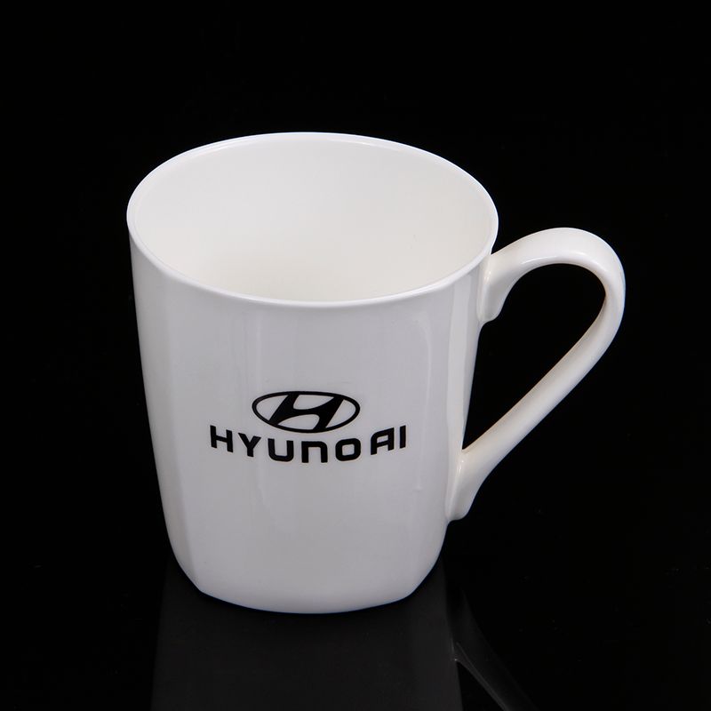 Ceramic cups, single cups, bone China cups, mugs, water cups, coffee cups, customizable logos, printed advertising cups, juice cups, soy milk cups, household cups, office portable cups Application Scenario