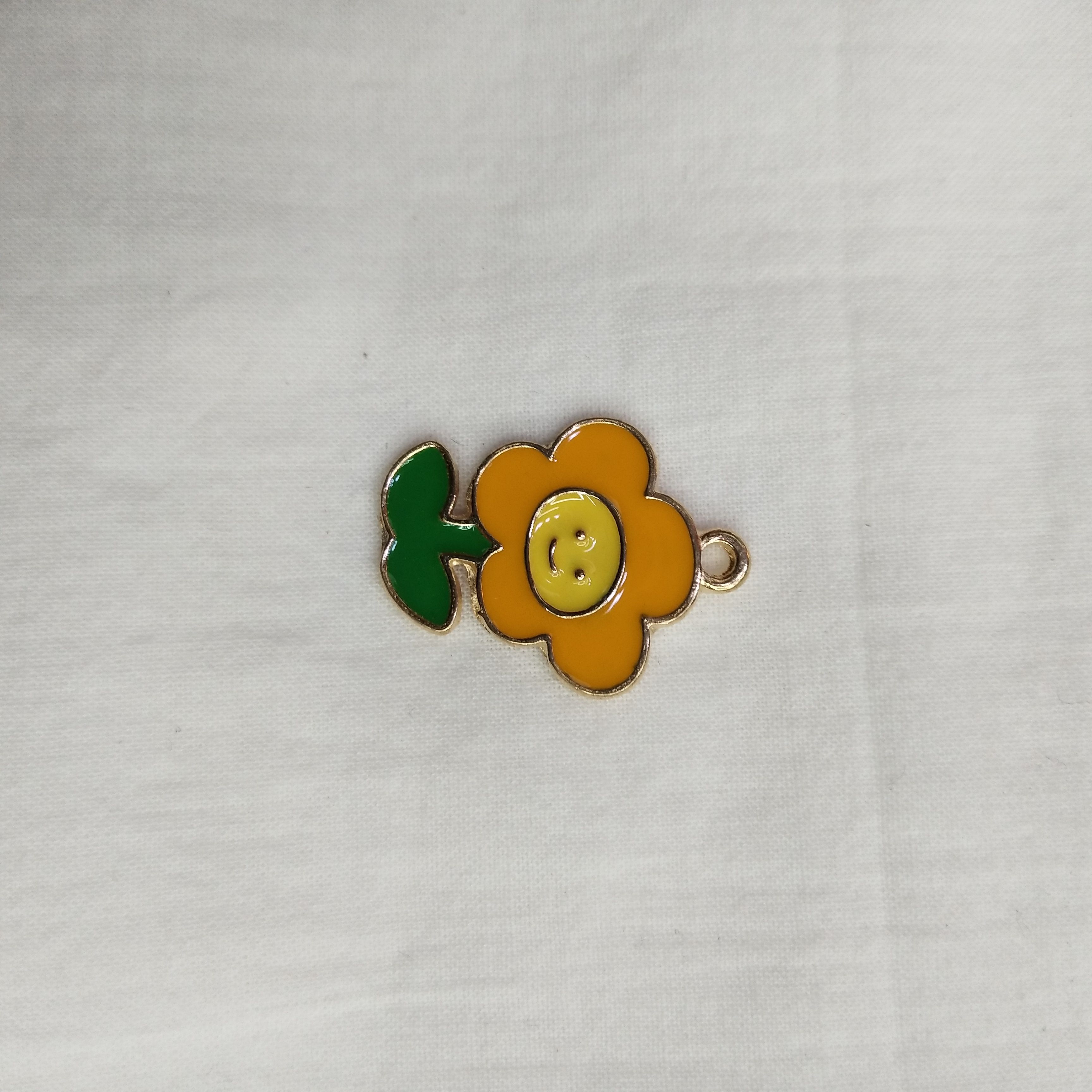 DIY handcrafted jewelry accessories: Alloy simple single oil-dripping cartoon pendant with decorative earrings (100ps per pack) oil-dripping cartoon