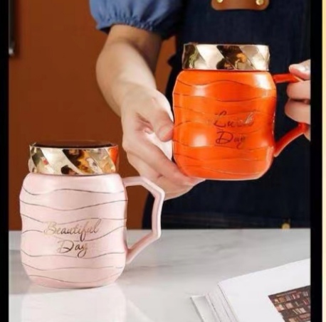 Buck Star Ceramic Cups, creative and personalized coffee cups, high-end tea cup gifts, gold-rimmed threaded water cups, mirror cups Item Picture