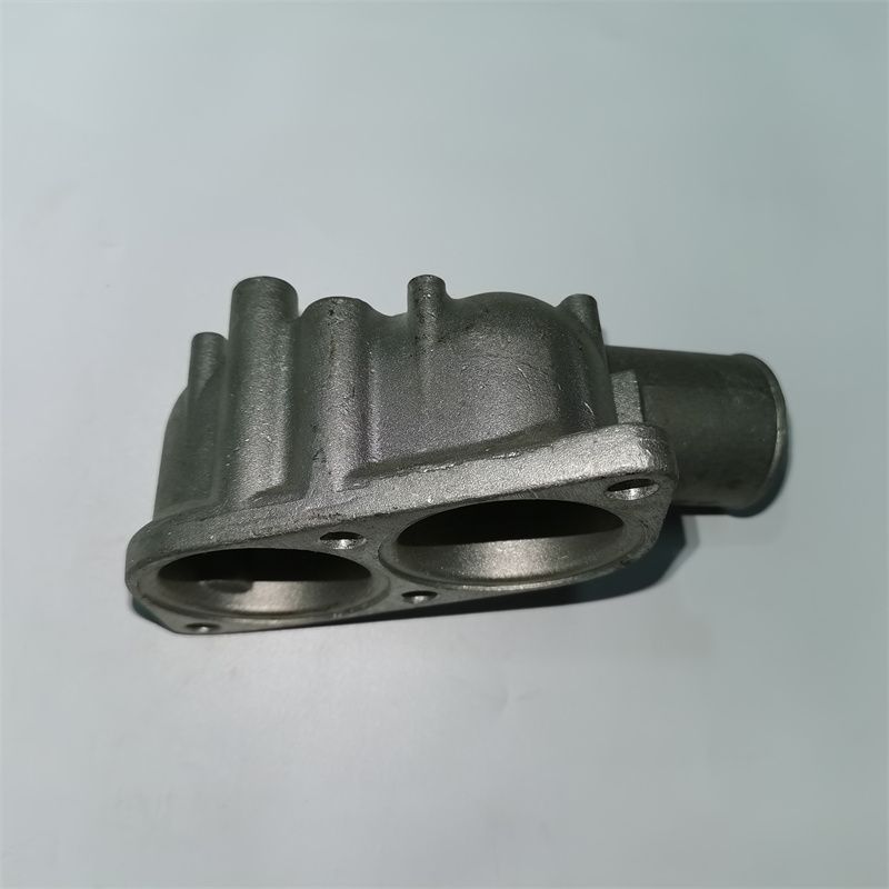 Thermostat Cover 2 Is Suitable For Light Trucks Such As Isuzu Jianghuai details Picture