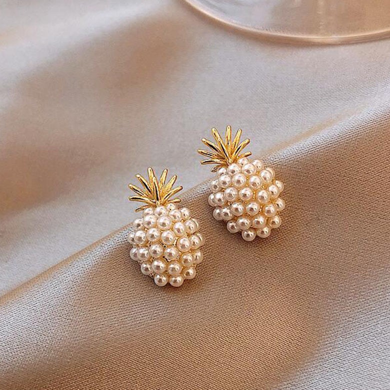 Two types of women's stud earrings in the shape of a fashionable European and American alloy pineapple, inlaid with pearls and rhinestones detail image 2