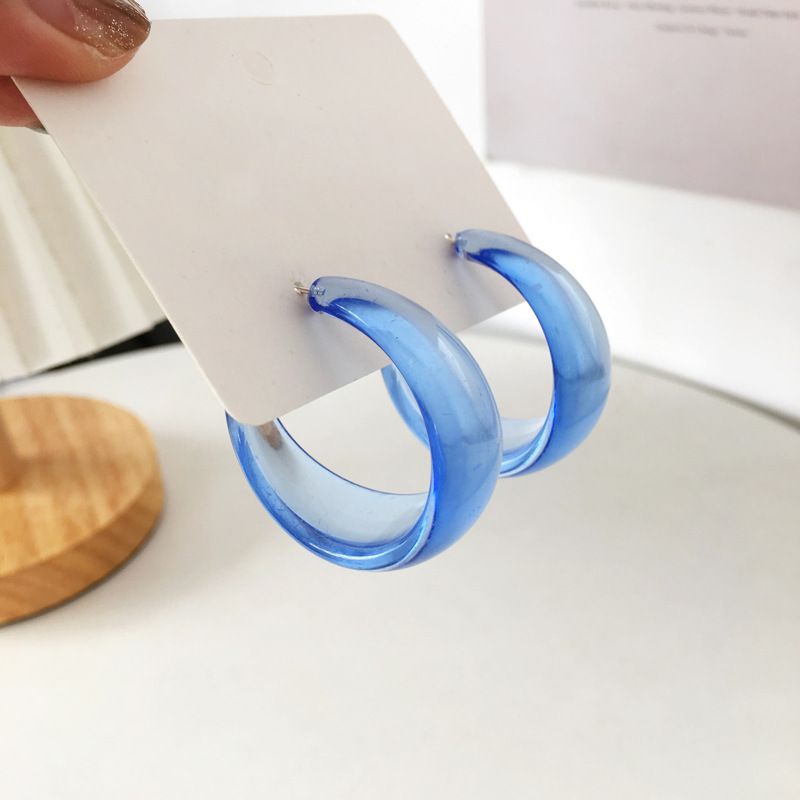 European and American fashionable large C-shaped resin ladies' simple stud earrings