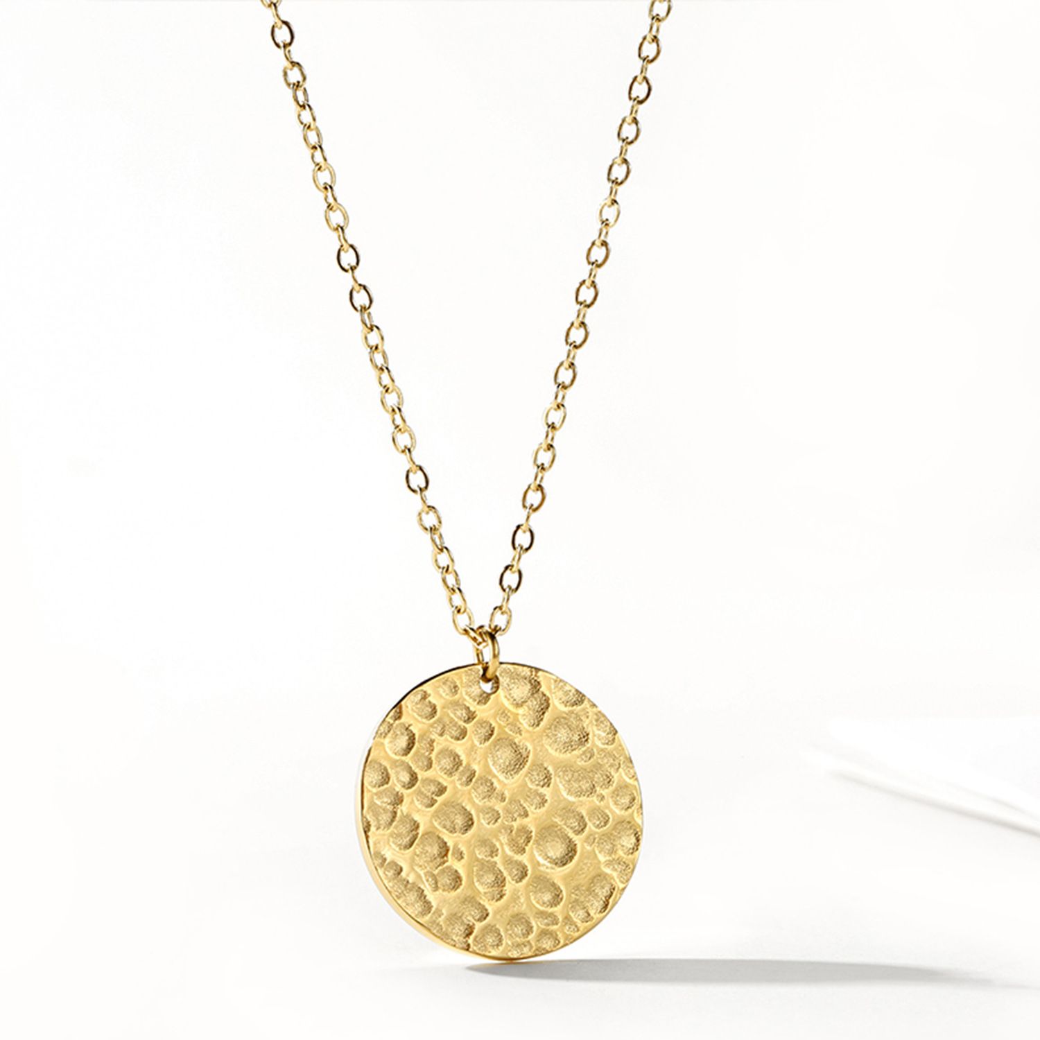 European and American fashionable alloy round high-end ladies' pendant necklace Specification image