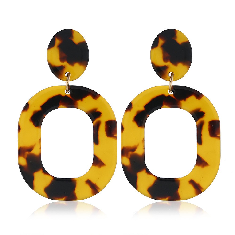 European and American fashionable geometric acetate board spliced women's leopard print ear studs detail image 2