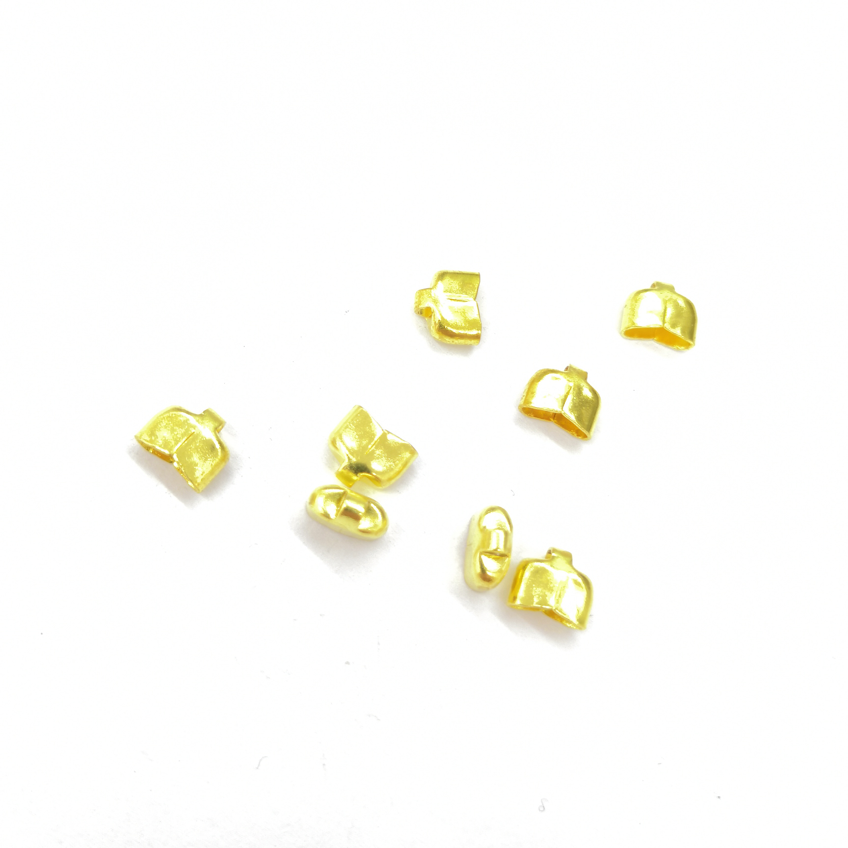 With hanging pattern clip.