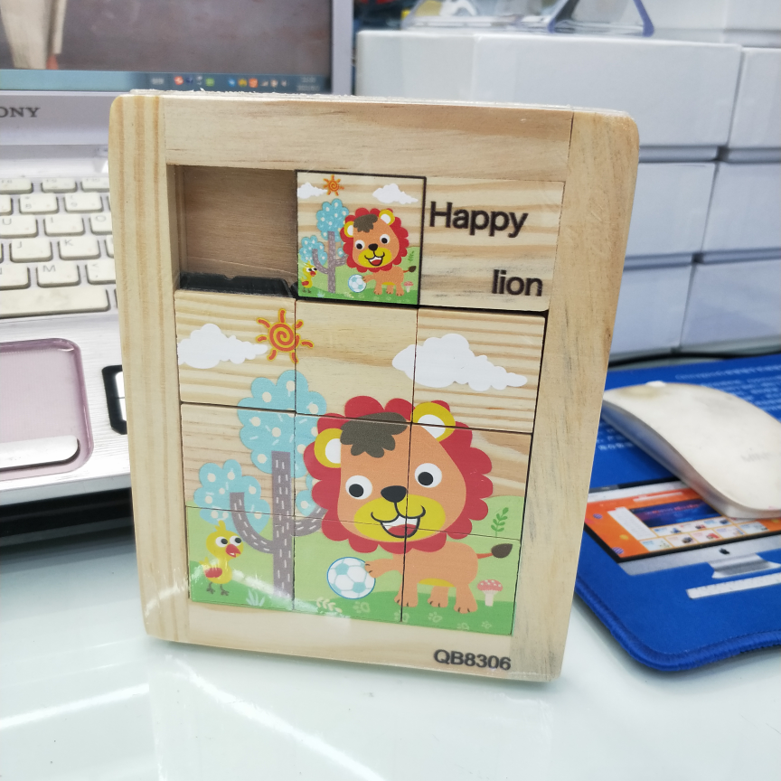 木制狮子华容道