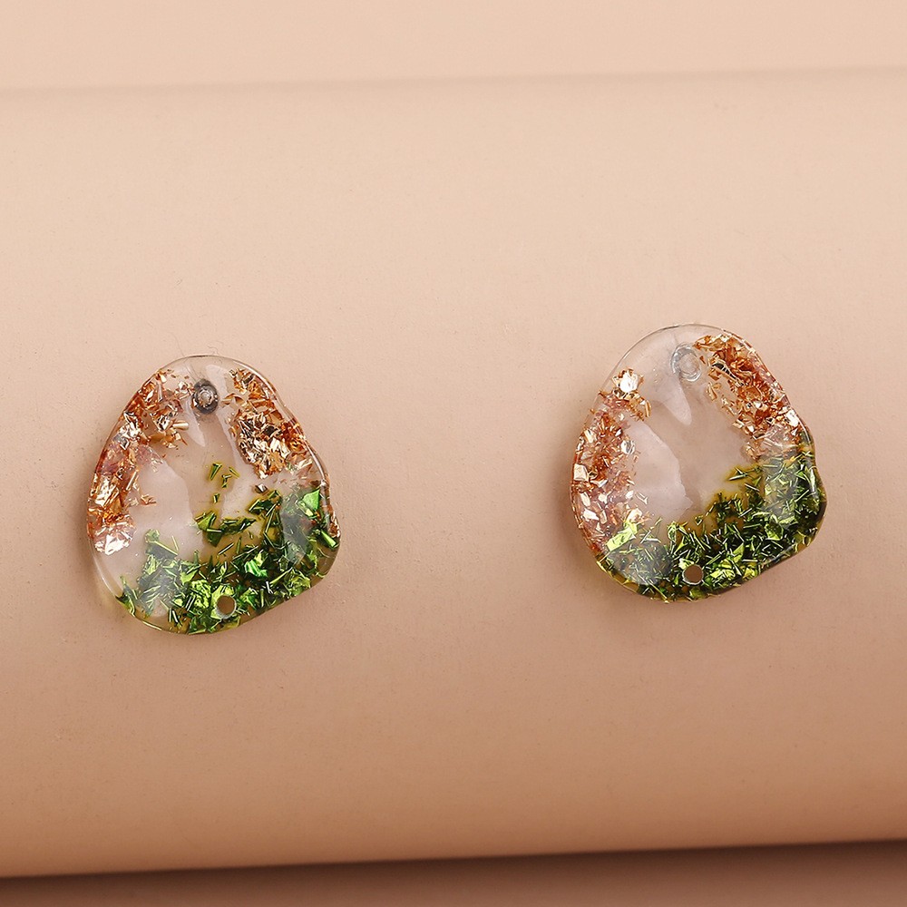 European and American fashionable resin craft inlaid gold foil paper ladies' stud earrings detail image 3