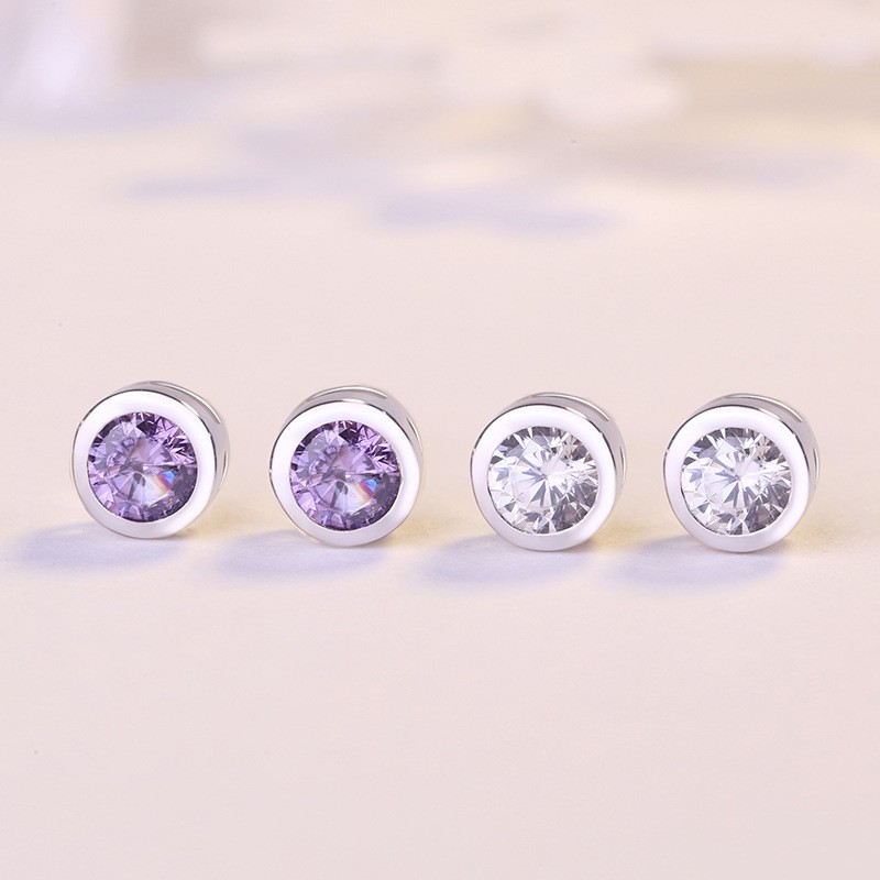 Simple and fashionable copper zircon stud earrings for women detail image 3