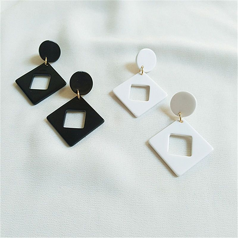 European and American fashionable solid color acrylic sheet geometric double-panel women's simple stud earrings