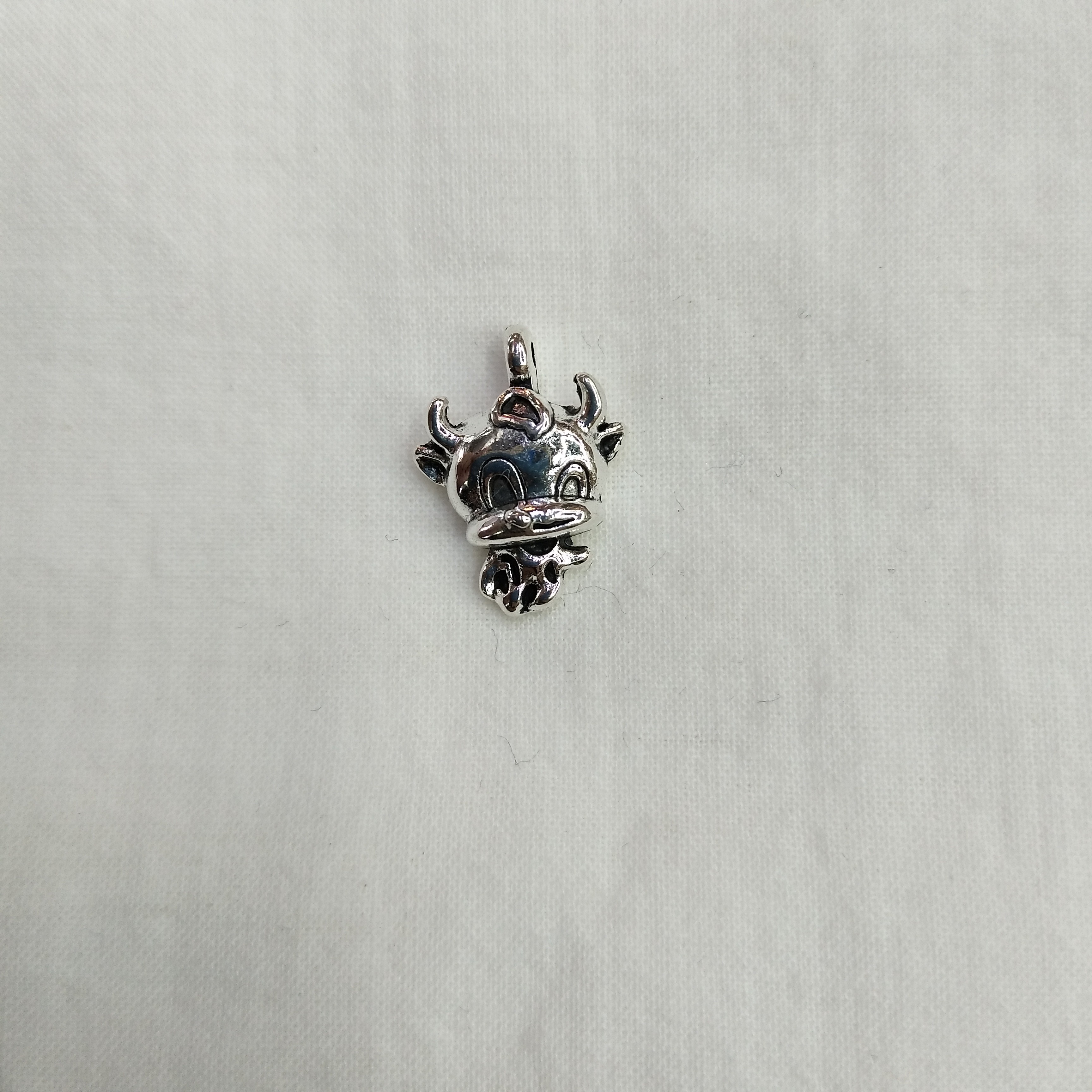 DIY handcrafted jewelry accessories: Alloy, simple single oil-dripping cartoon pendant, decorative earrings (100ps per pack), animal cow pendant detail image 2