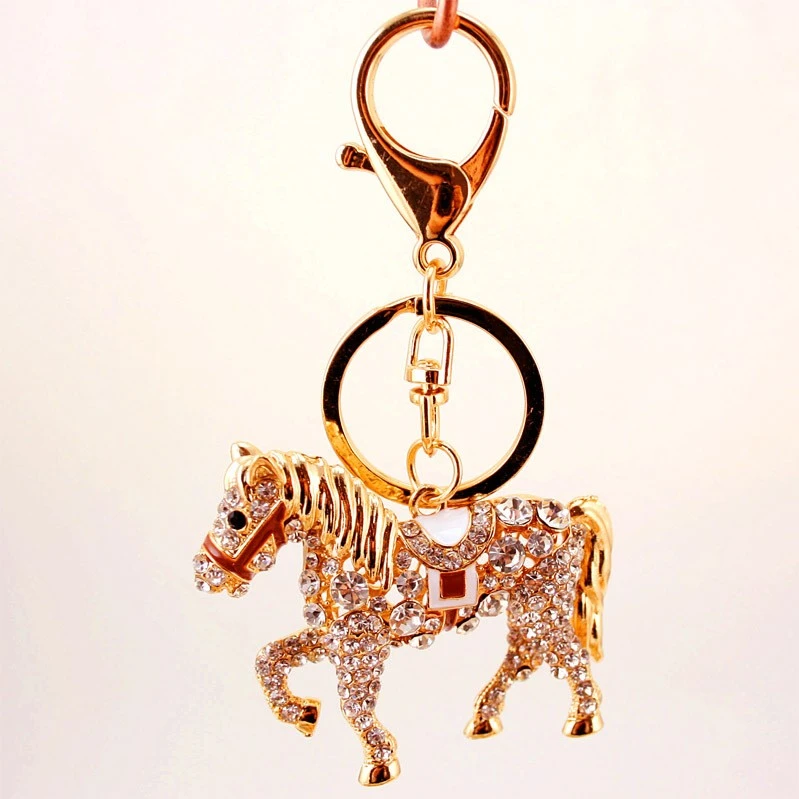 Fashionable and light luxury car keychain women's bag accessories inlaid with rhinestones detail image 3