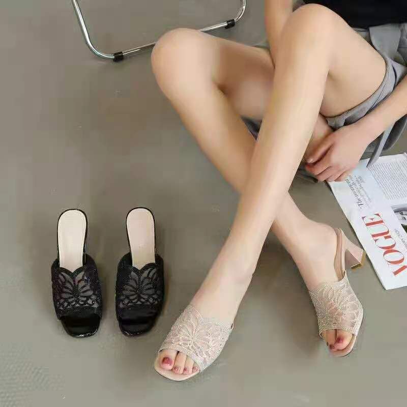 百搭通勤OL办公鞋夏季新款米色工作尖头中跟高跟鞋简约细跟单鞋女11