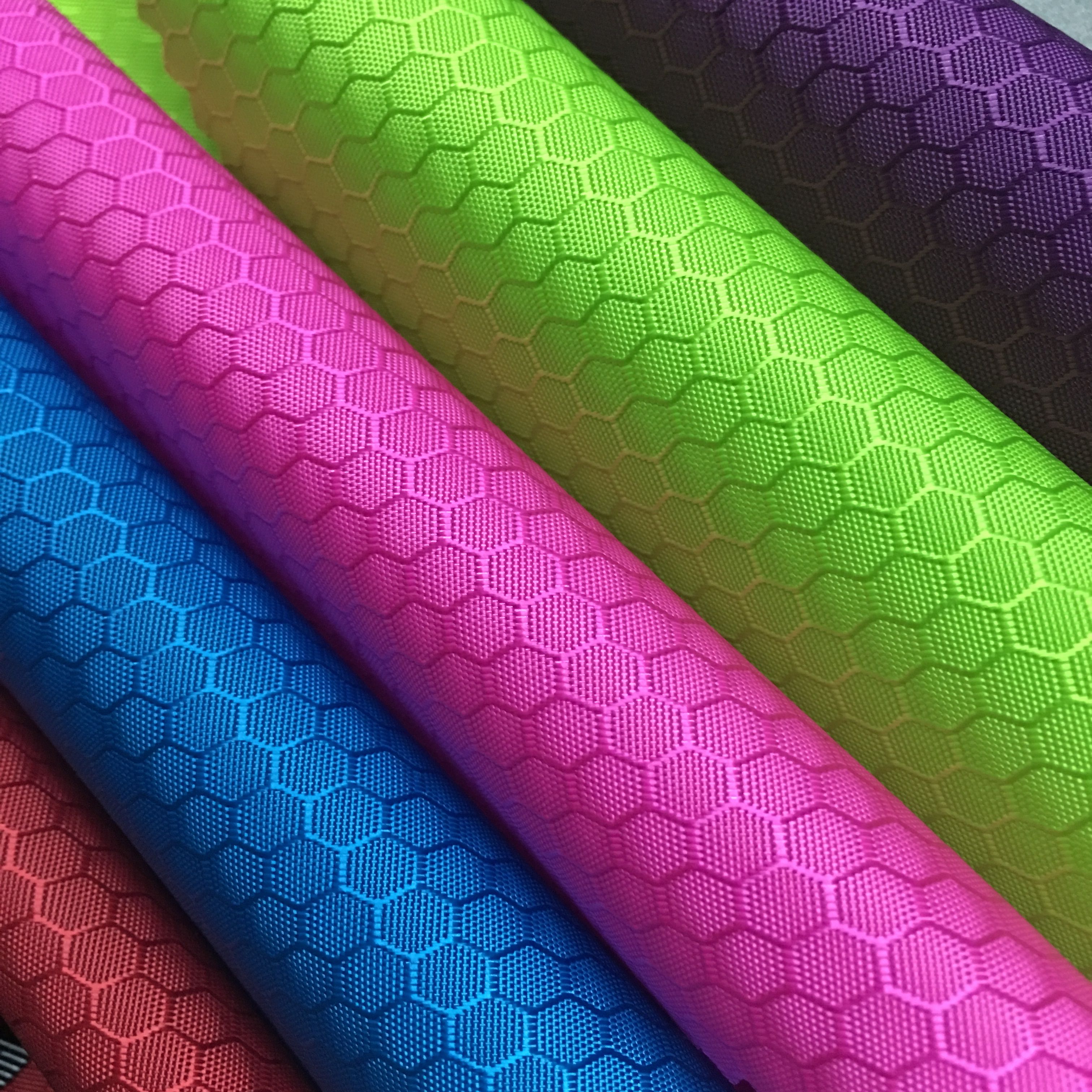 Composite silk diamond-shaped grid - Grey Composite silk diamond-shaped grid - grey purple details Picture