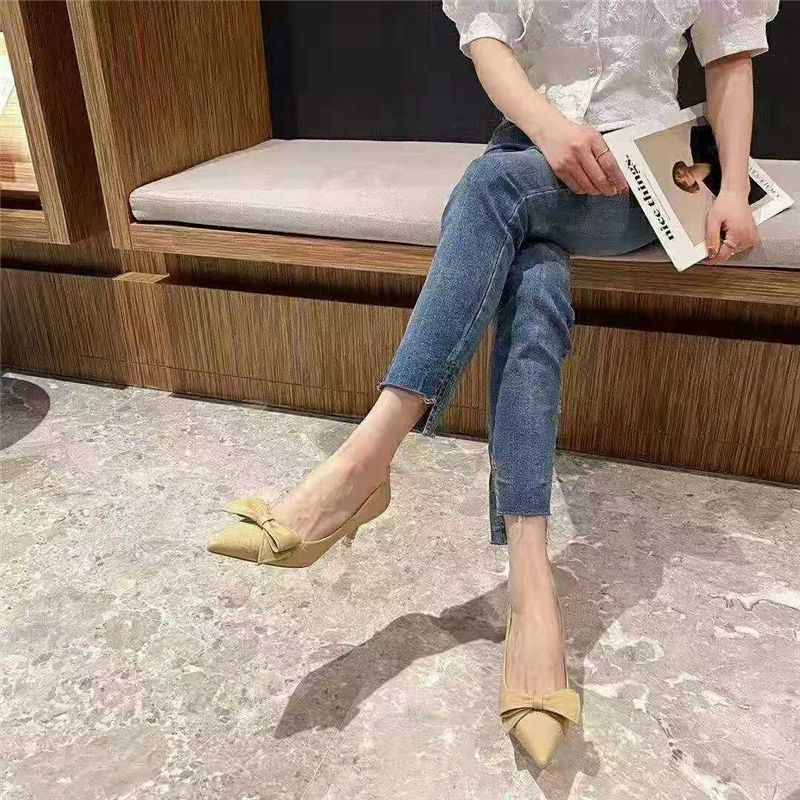 浅色尖头高跟鞋女夏细跟小跟鞋设计感小众不累脚真皮单鞋春秋新款6