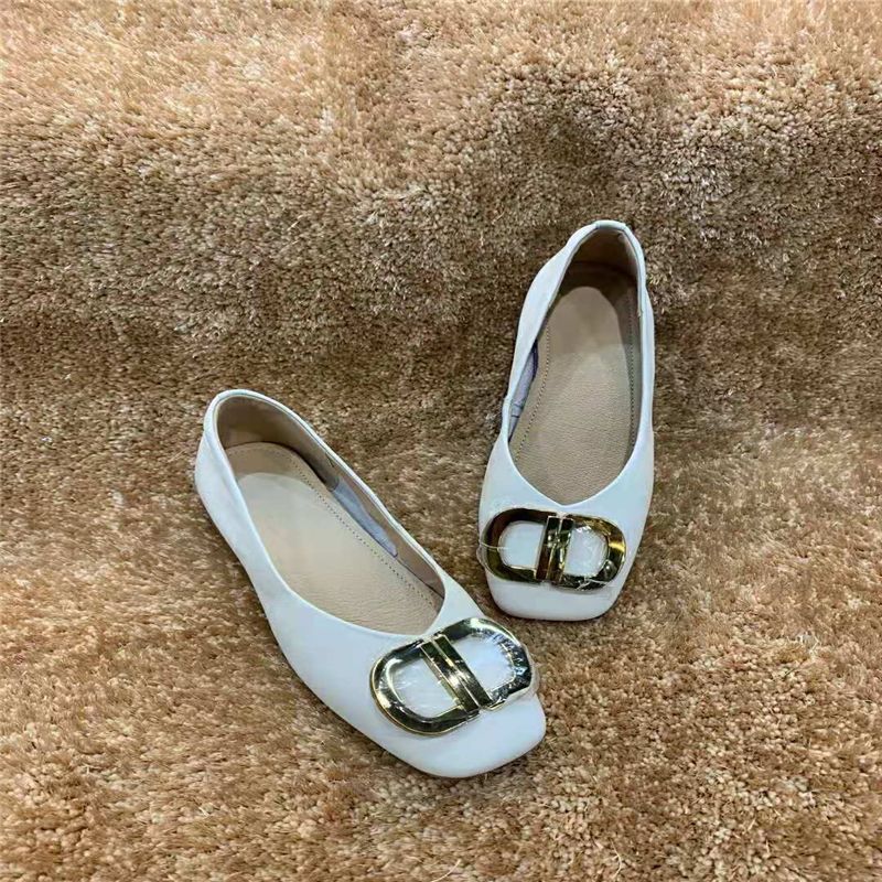 法式方头粗跟浅口单鞋女2021年早秋新款百搭时尚真皮软底高跟鞋女11