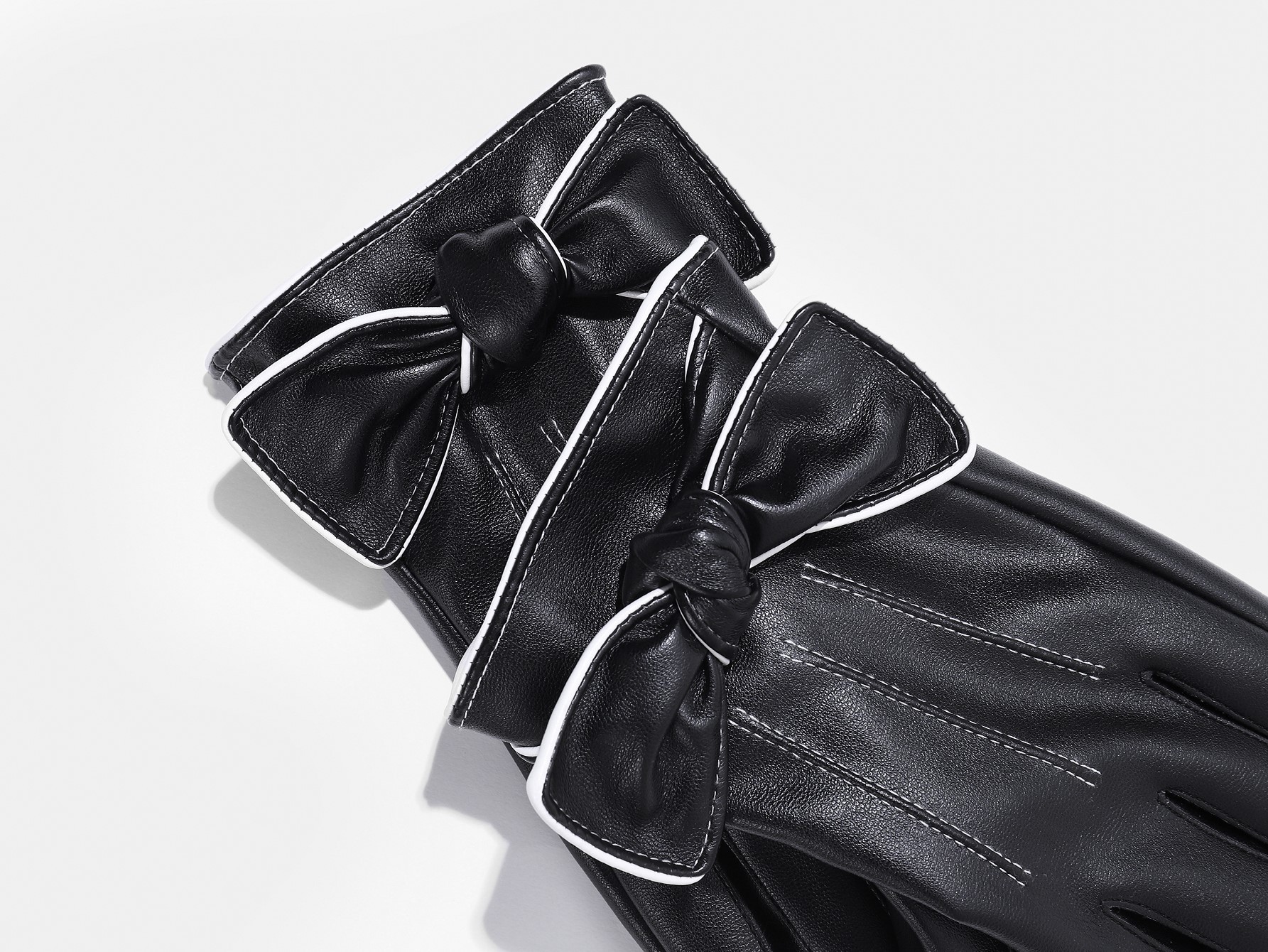 ins风韩版仿皮PU手套女秋薄款冬天加绒保暖厚假羊皮冬季骑车开车电动车触屏防寒详情图2