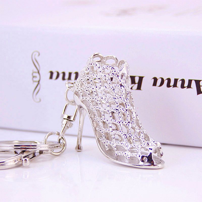 Fashionable and light luxury women's high heels inlaid with rhinestones, car keychains, women's bags and accessories