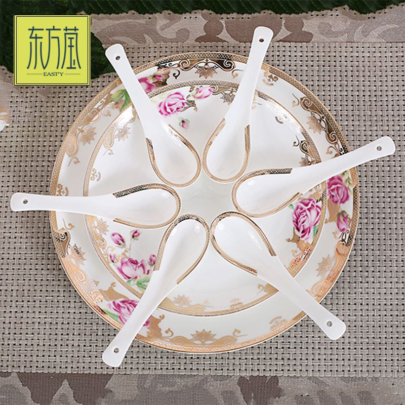 Bone China tableware, high-end ceramic tableware for weddings, wholesale and customized tableware, gift bowls, ceramic plates Application Scenario