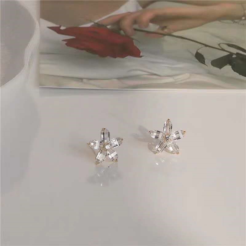 创意时尚银色水晶五瓣花花朵宝石女气质耳饰详情图1