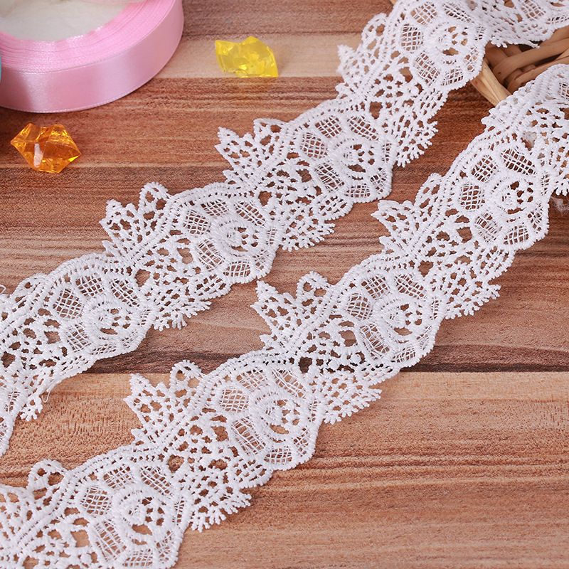 diy handmade material skirt hem white lace trim woven clothing